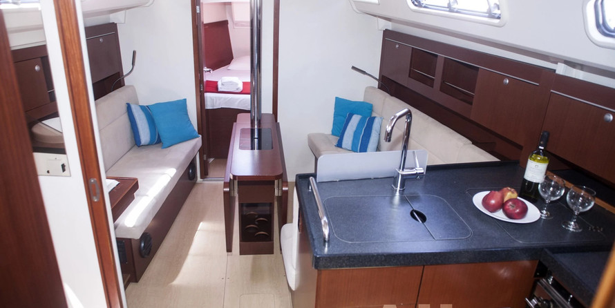 Hanse 345