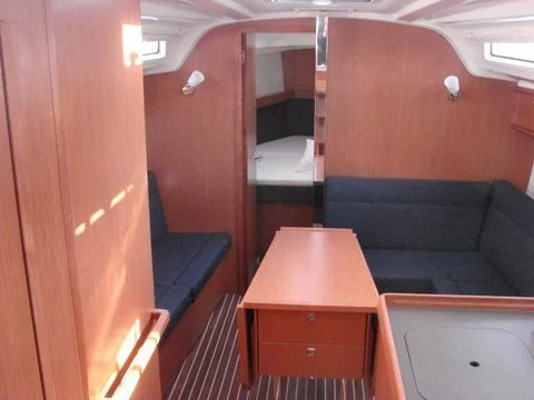 Bavaria 37 Cruiser