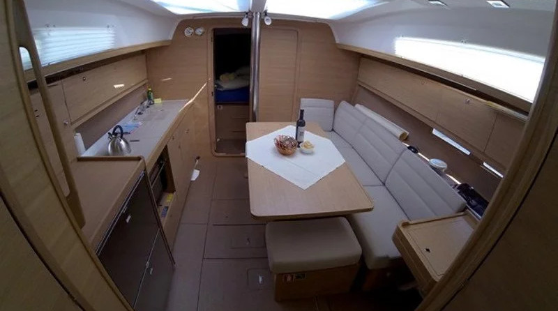 Dufour 382 GL