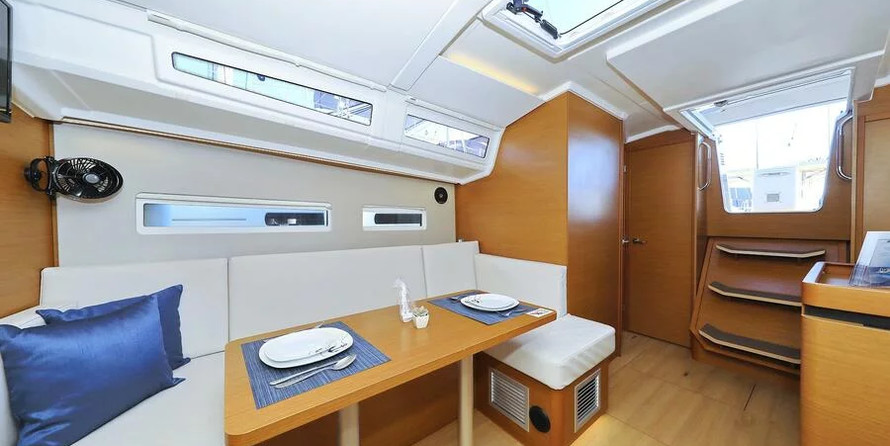 Sun Odyssey 410 - 3 cab.