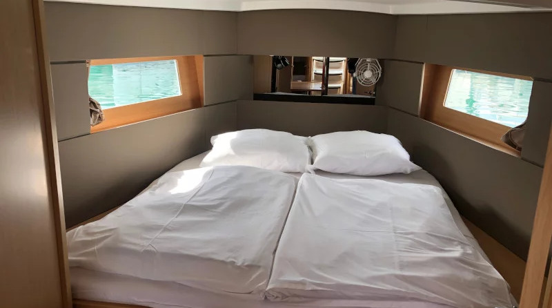 Beneteau Oceanis 38.1