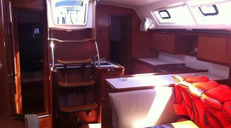 Oceanis 46