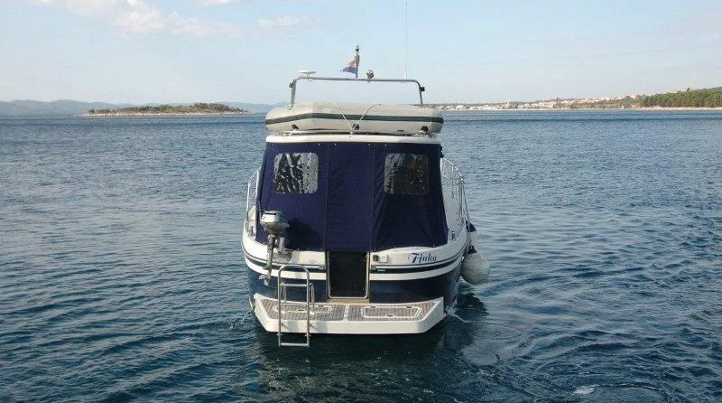 Adria 1002