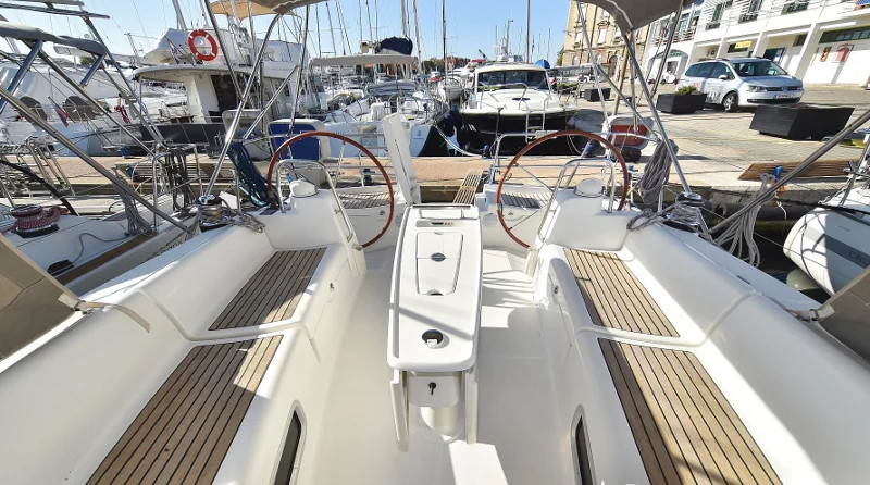 Oceanis 40