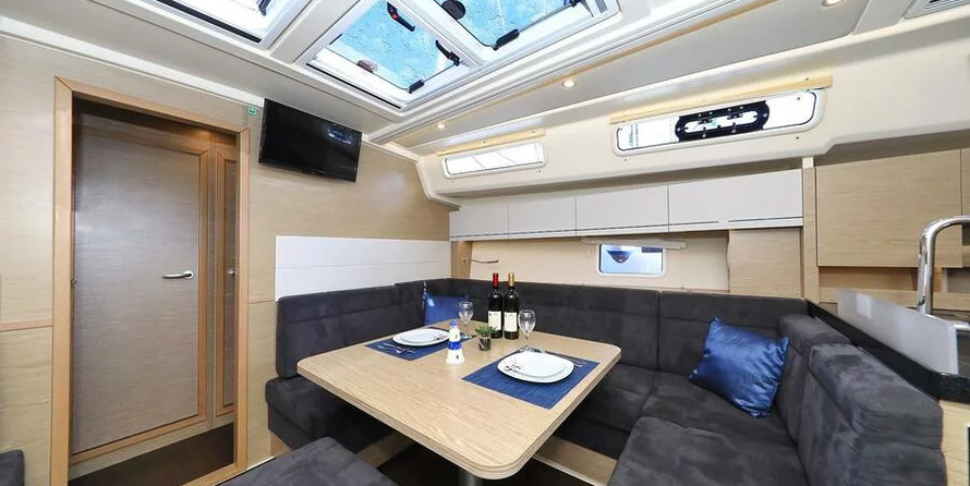 Hanse 458