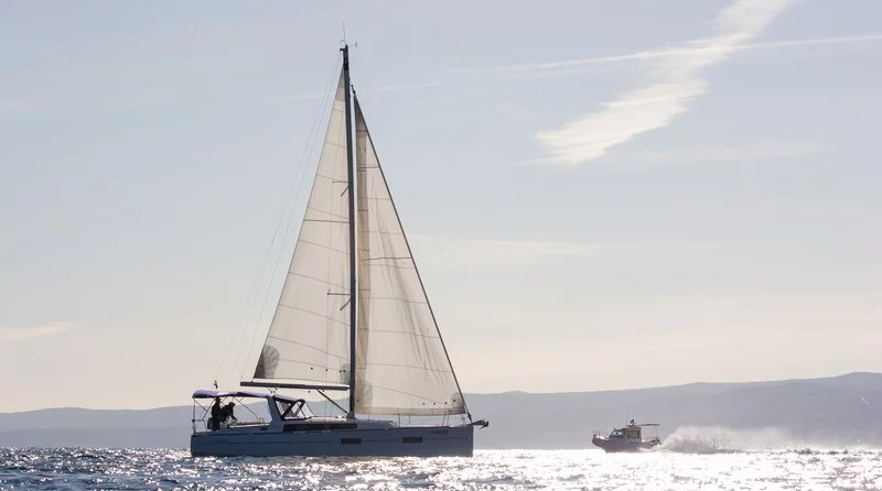 Beneteau Oceanis 38