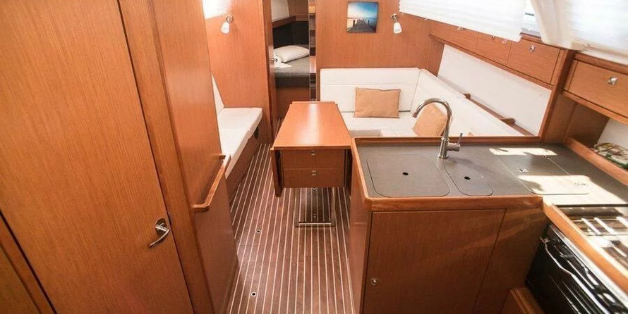 Bavaria 37 Cruiser