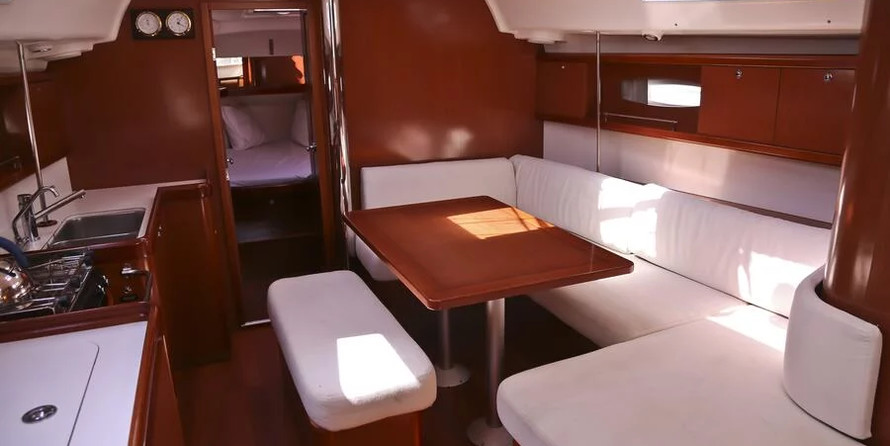 Oceanis 40