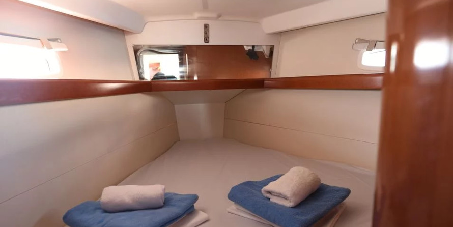 Oceanis 40