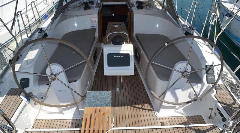 Bavaria 37 Cruiser