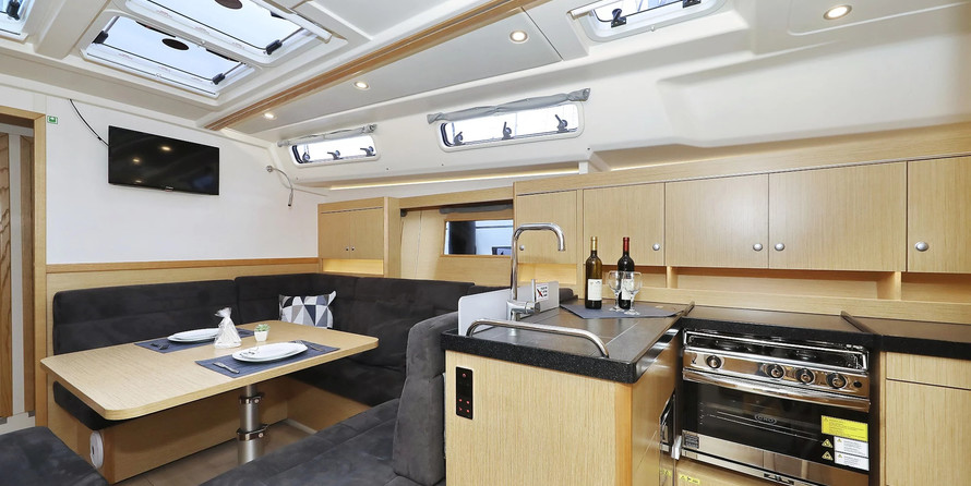Hanse 455