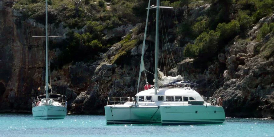 Lagoon 380