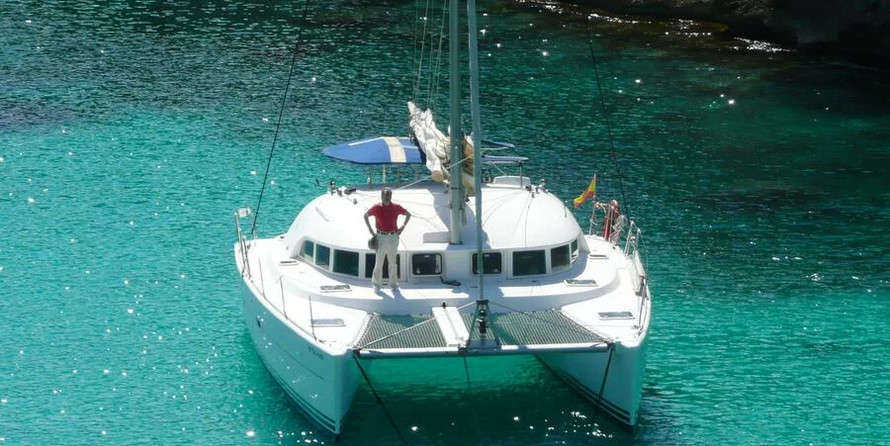 Lagoon 380