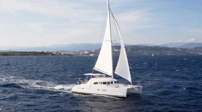 Lagoon 380