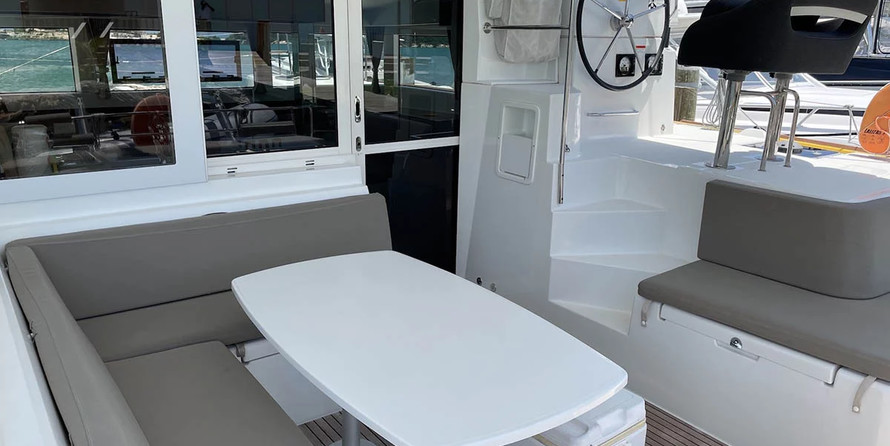 Lagoon 40 - 3 + 2 cab