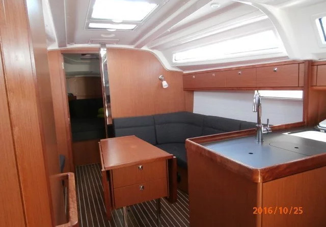 Bavaria 37 Cruiser
