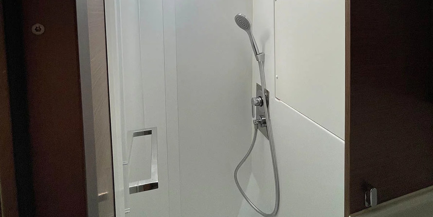 Lagoon 40 - 4 + 2 cab