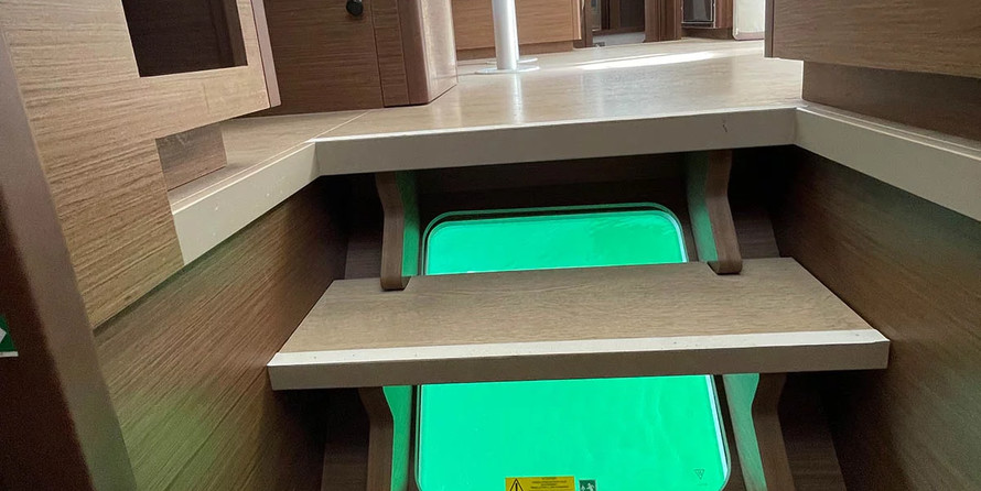 Lagoon 40 - 4 + 2 cab