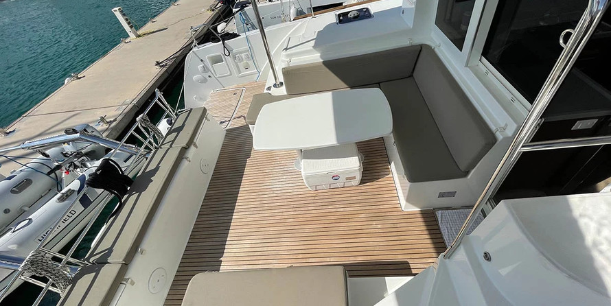 Lagoon 40 - 4 + 2 cab