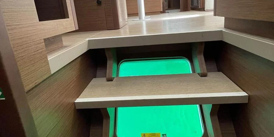 Lagoon 40 - 4 + 2 cab