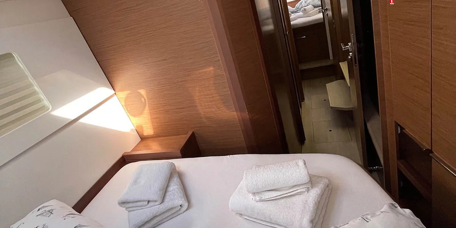 Lagoon 40 - 4 + 2 cab