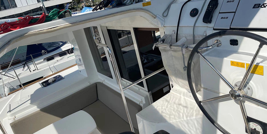 Lagoon 40 - 4 + 2 cab