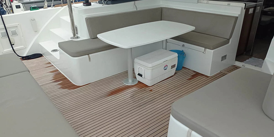 Lagoon 40 - 4 + 2 cab