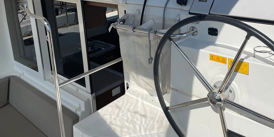 Lagoon 40 - 4 + 2 cab