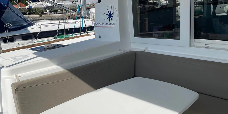 Lagoon 40 - 4 + 2 cab