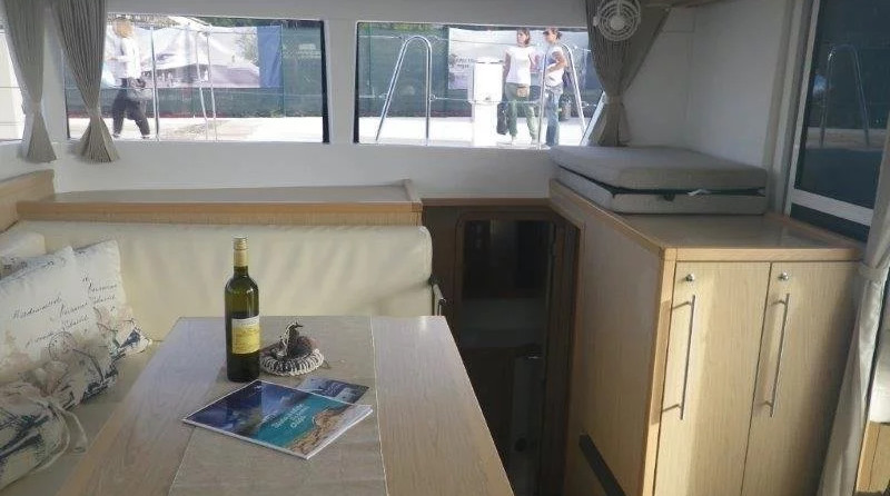 Lagoon 39 - 4 + 2 cab.