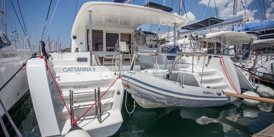 Lagoon 39 - 4 + 2 cab.