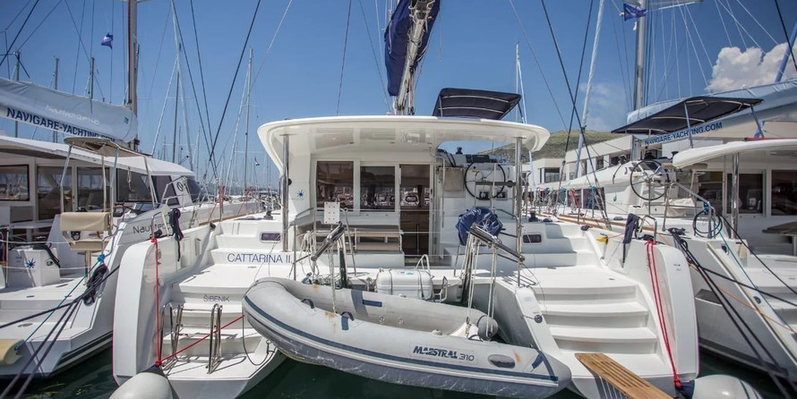 Lagoon 39 - 4 + 2 cab.