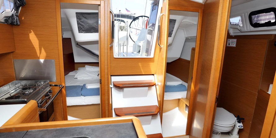 Jeanneau Sun Odyssey 349