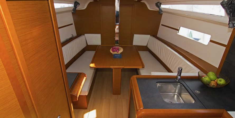Jeanneau Sun Odyssey 349
