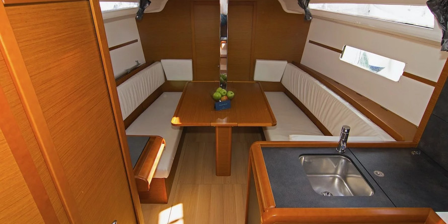 Jeanneau Sun Odyssey 349