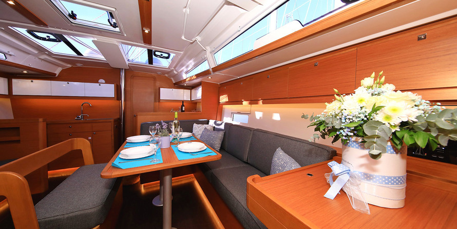 Dufour 430 - 3 cab.