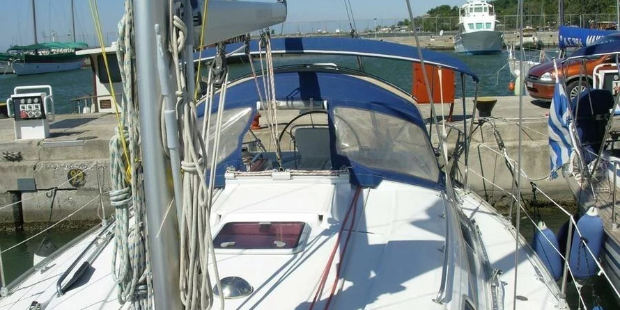 Bavaria 38