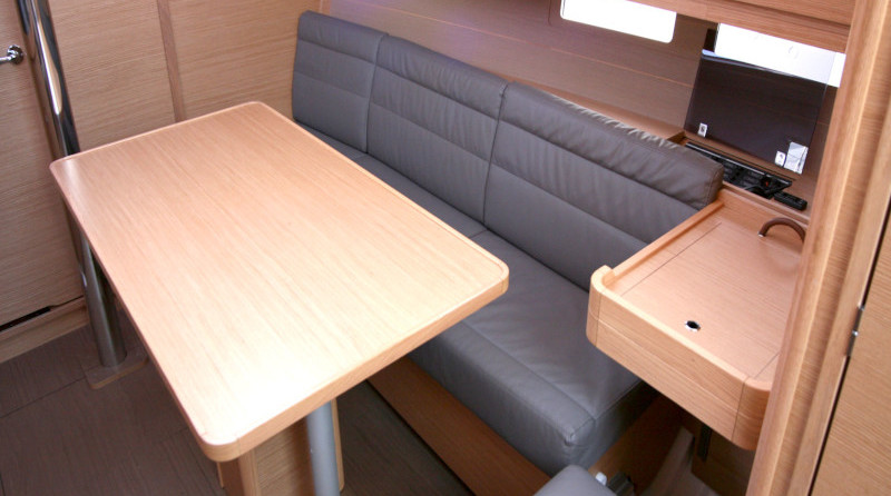 Dufour 382 Grand Large - 2 cab