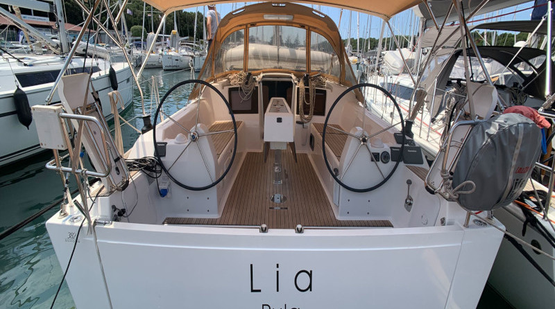 Dufour 382 Grand Large - 2 cab