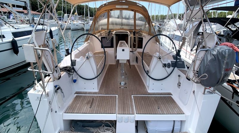 Dufour 382 Grand Large - 2 cab