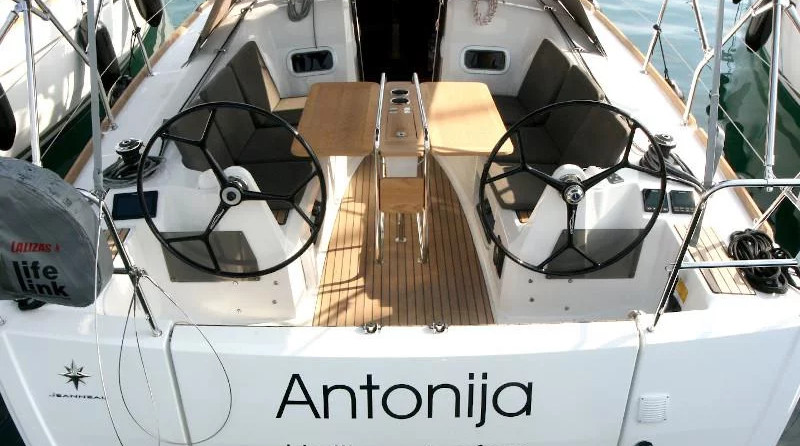 Jeanneau Sun Odyssey 349