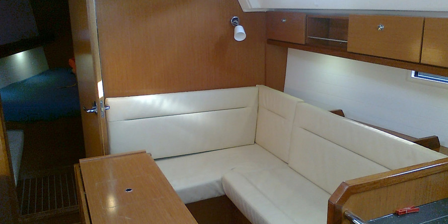 Bavaria Cruiser 36