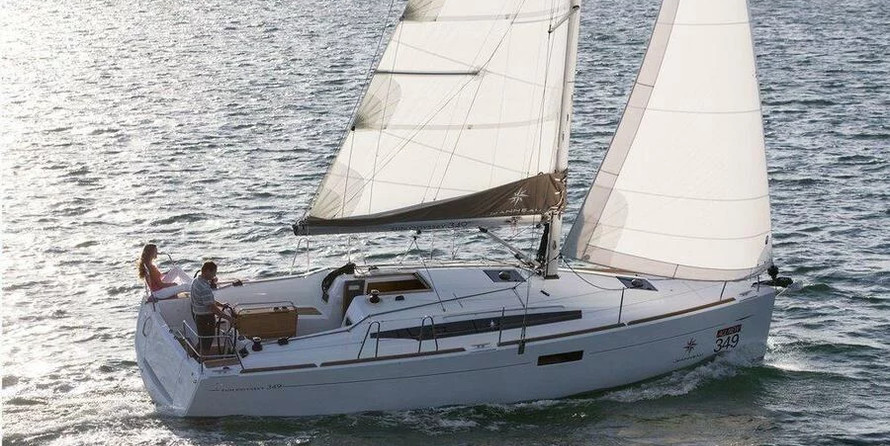 Sun Odyssey 349 - 2 cab.