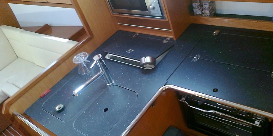 Bavaria Cruiser 36