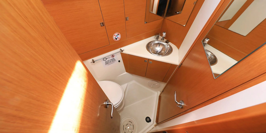 Dufour 382