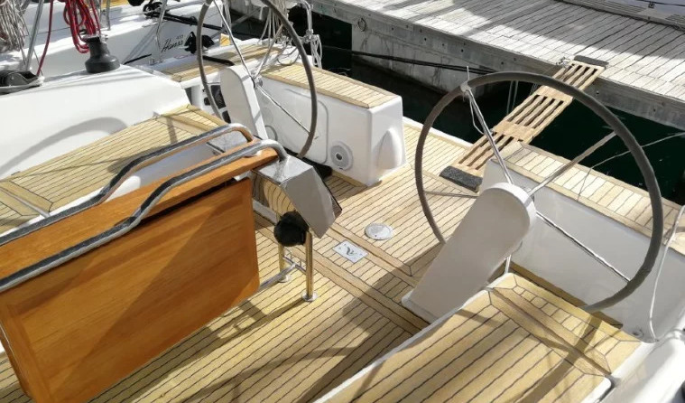 Hanse 415