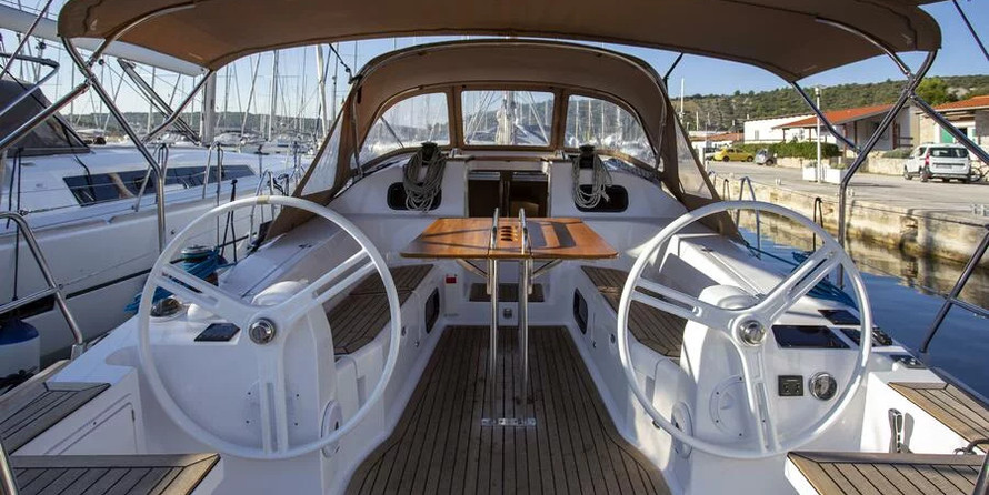Elan 40 Impression