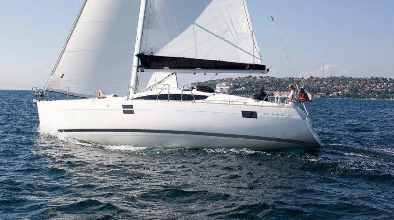 Elan 40 Impression