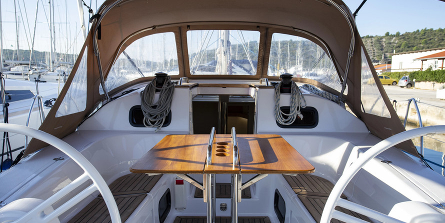 Elan 40 Impression