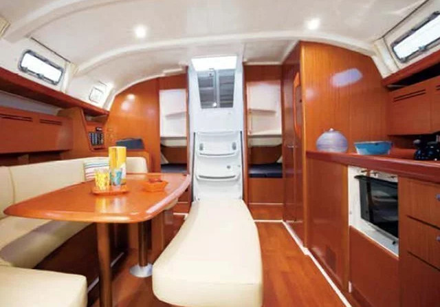 Beneteau Cyclades 43.4